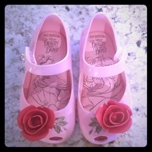 Mini melissa beauty and the beast sandals